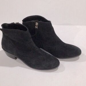 Sam Edelman black suede ankle booties size 6